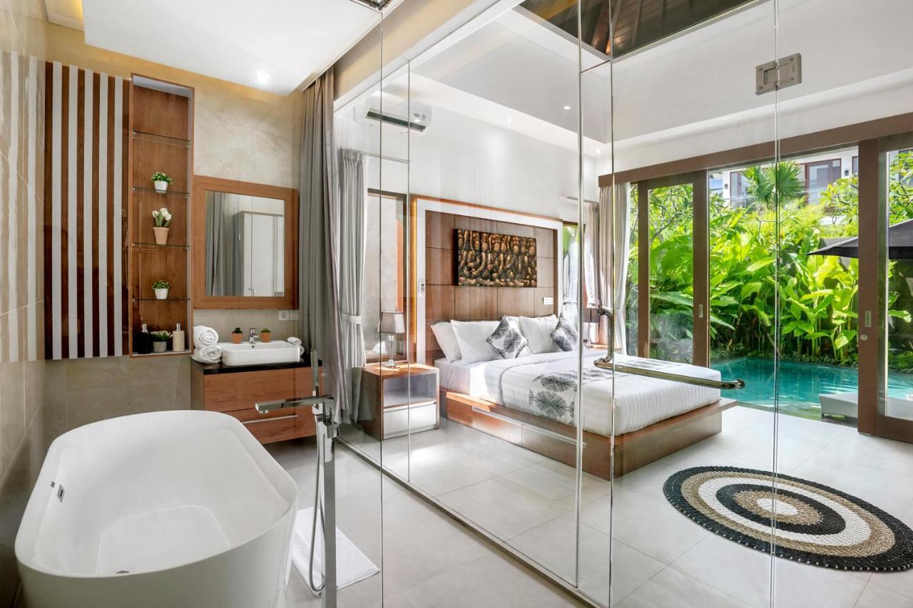 Puri Keraton Seminyak Villa Exterior photo